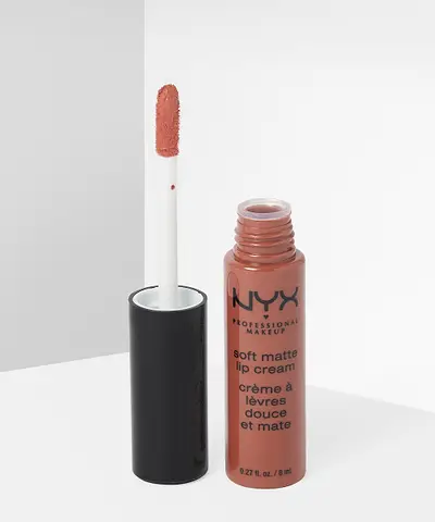 NYX Professional Makeup - Soft Matte Lip Cream