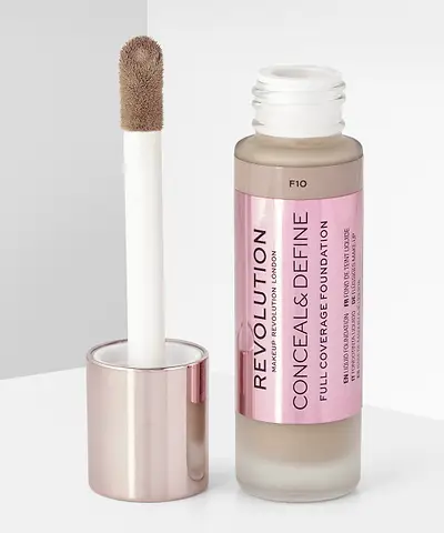 Makeup Revolution - Conceal & Define Foundation
