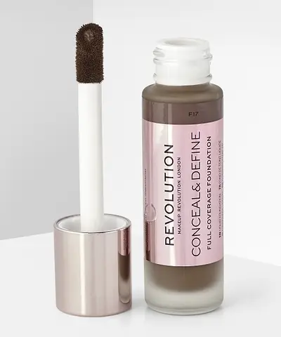 Makeup Revolution - Conceal & Define Foundation