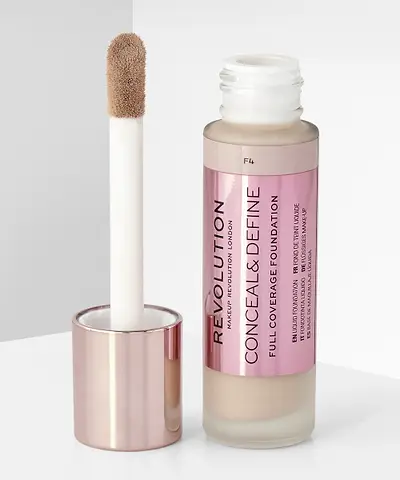 Makeup Revolution - Conceal & Define Foundation
