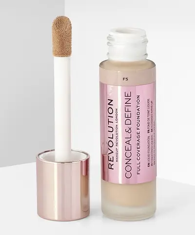 Makeup Revolution - Conceal & Define Foundation